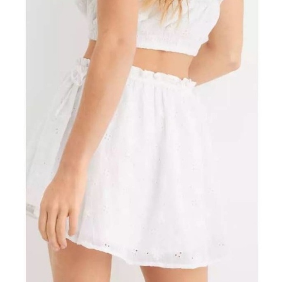 NWOT Aerie Side Tie High Rise Eyelet Mini Skirt in White American Eagle - Picture 2 of 7
